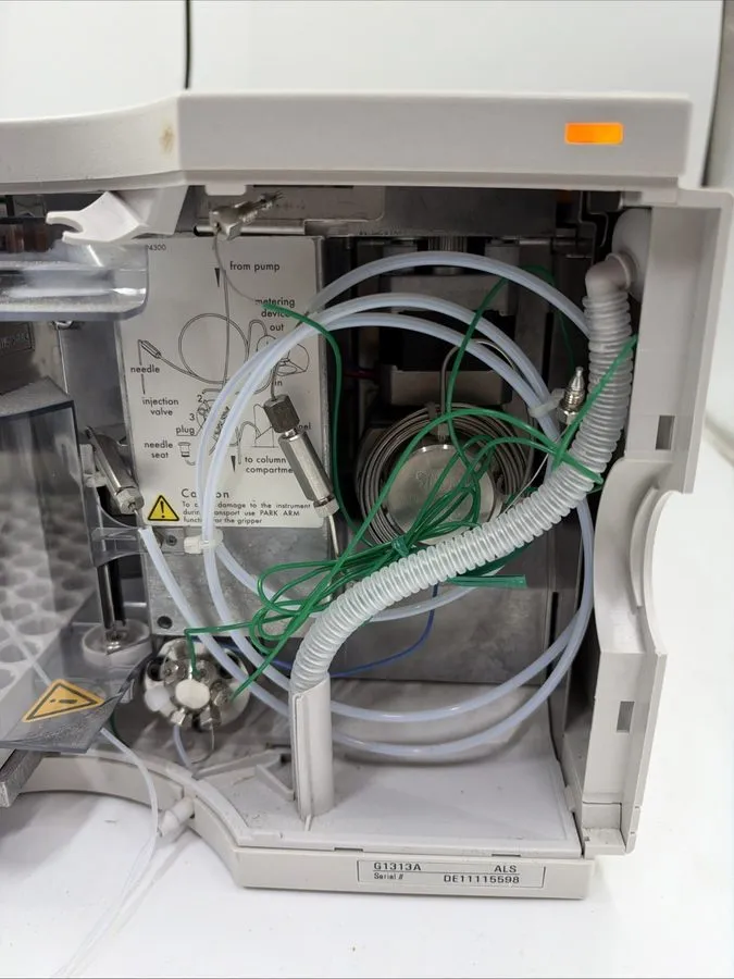Хроматограф HP Agilent 1100 G1313A ALS HPLC Autosampler Powers On