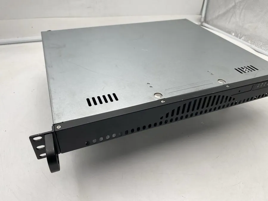 Сервер Supermicro 1U Server X11SSH-LN4F E3-1220V6 16GB RAM No Drives