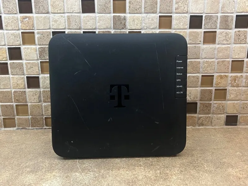 Операторское оборудование Nokia SS2FII AT&T Cell Booster Femtocell Multi-Band SO