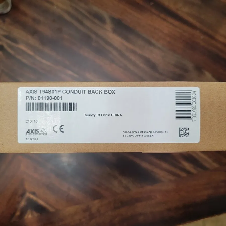 Камера Axis T94S01P Conduit Back Mounting Box