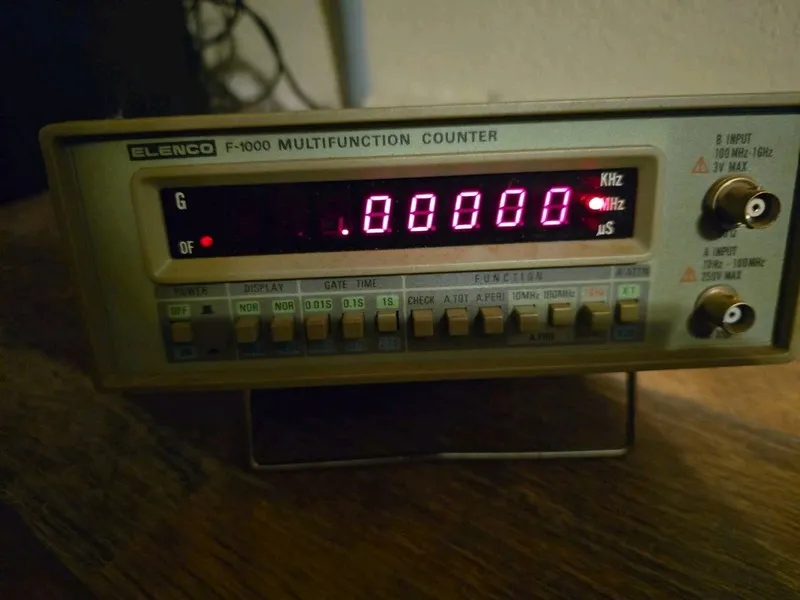 Тестер Elenco F-1000 Multifunction Frequency Counter CB HAM Experimenter