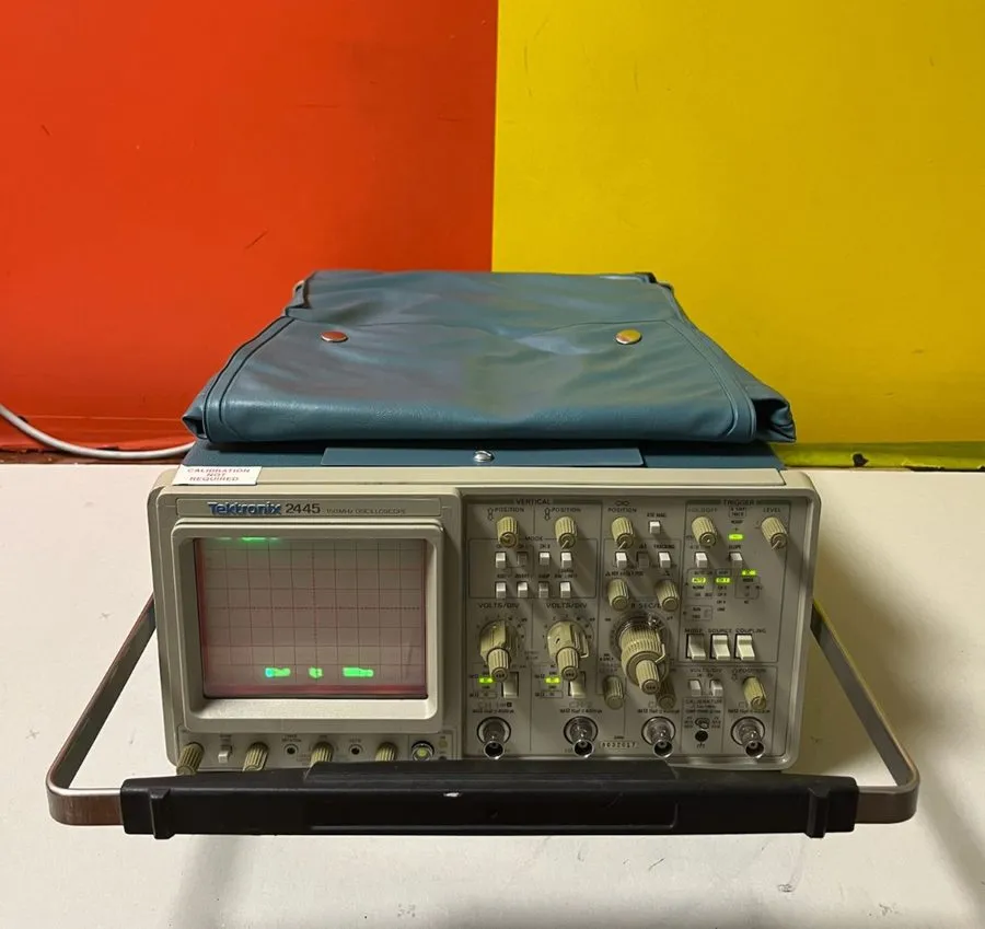 Осциллограф Tektronix 2445 150MHz 4-Channel Dual-Timebase Analog Oscilloscope