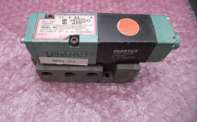 Пневмоклапан Numatics 081SA400M000061 Pneumatic Valve 24VDC 150PSI .26A