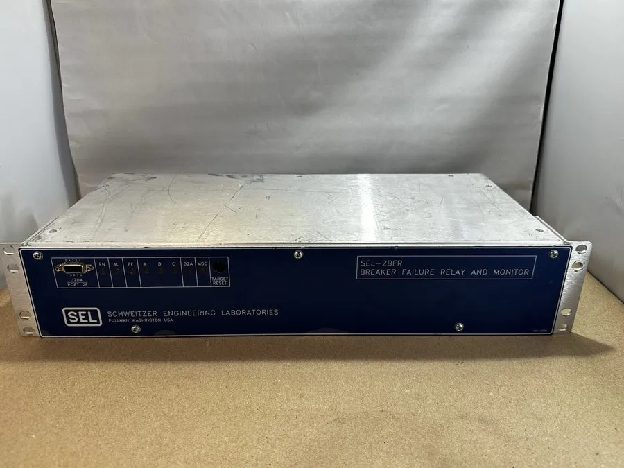 Реле защиты SEL SEL-2BFR 2BFR00-4556XHNB BREAKER FAILURE RELAY AND MONITOR T1954 — фото лота 2