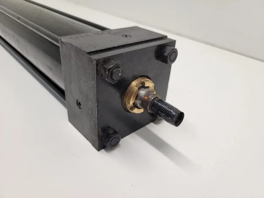 Пневмоцилиндр PARKER PNEUMATIC CYLINDER 02.50-CBB2AUS14AC-16.000