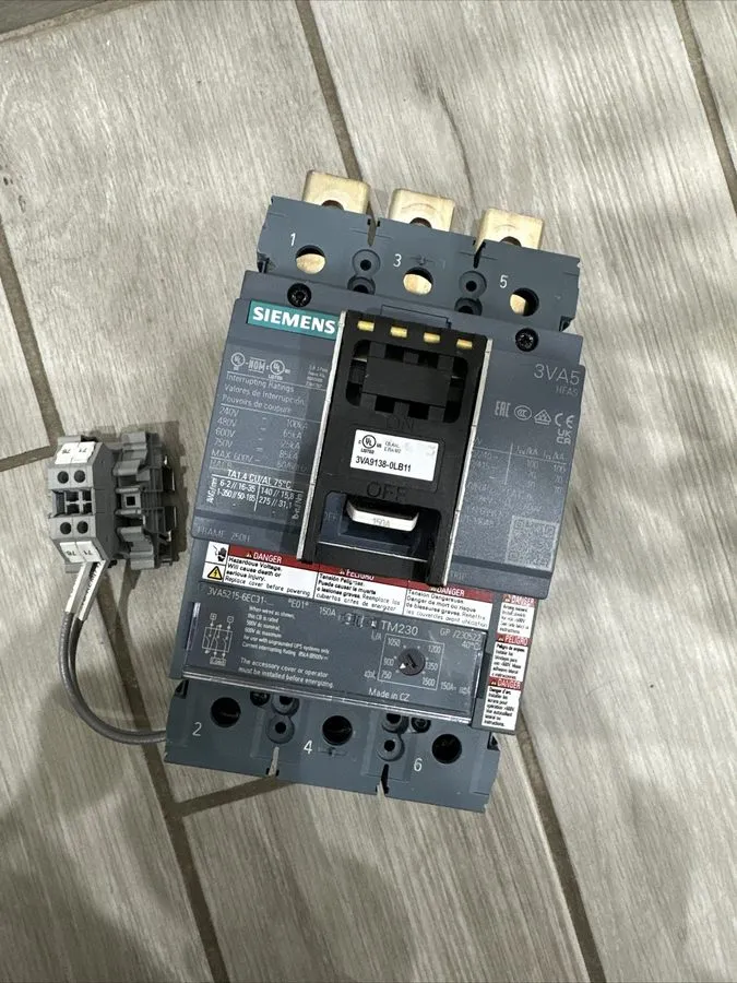 Автоматический выключатель SIEMENS 3VA5215-6EC31-0AA0 3 Pole 150 Amp Circuit Bre