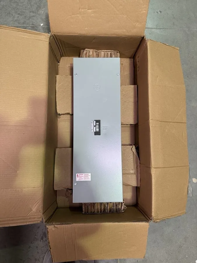 Автоматический выключатель TE150S TED134080 3 Pole 80Amps 480Volt Nema 1 Enclose
