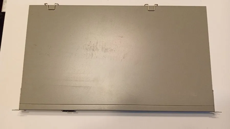 Коммутатор Allied Telesis AT-9924TL-EMC 100-580-723-0 24-Port +4 SFP Gigabit Swi