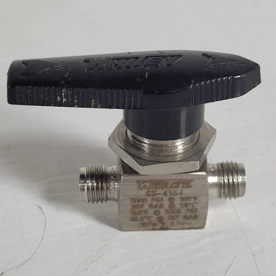 Клапан Swagelok SS-43S4 316 Stainless Steel Ball Valve 1/4"