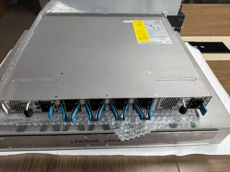 Коммутатор Cisco data center switch 48 port 10G N3K-C3548P-XL — фото лота 2