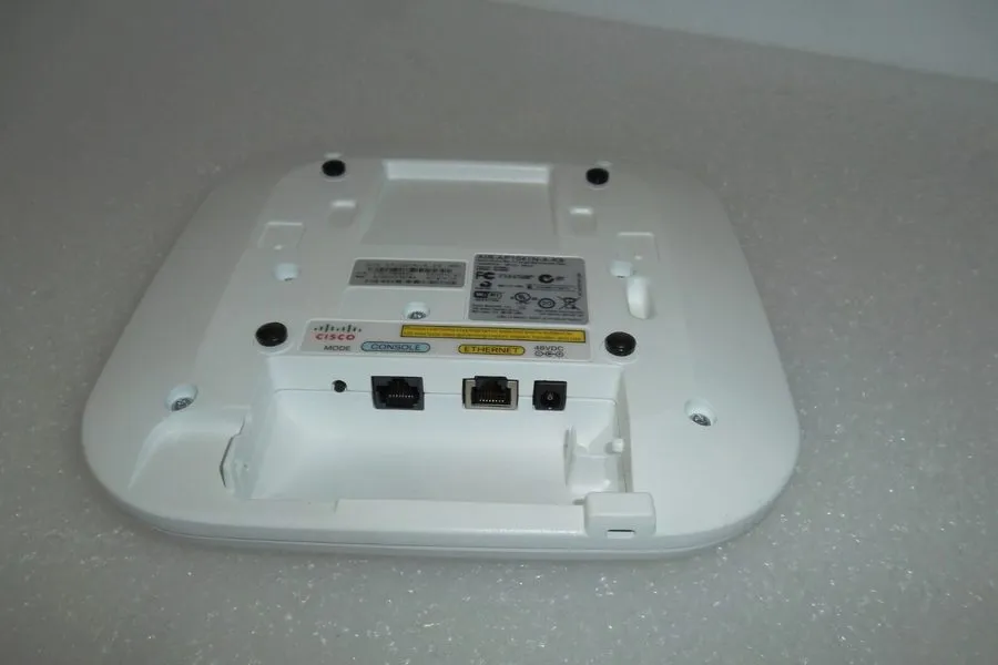 Точка доступа Wi-Fi 11x Cisco AIR-AP1041N-A-K9 802.11n 300Mbps Wireless Access P