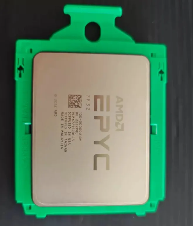 Процессор AMD EPYC 7F32 CPU processor 8 cores 16 threads 3.7GHZ up to 3.9GHZ 180