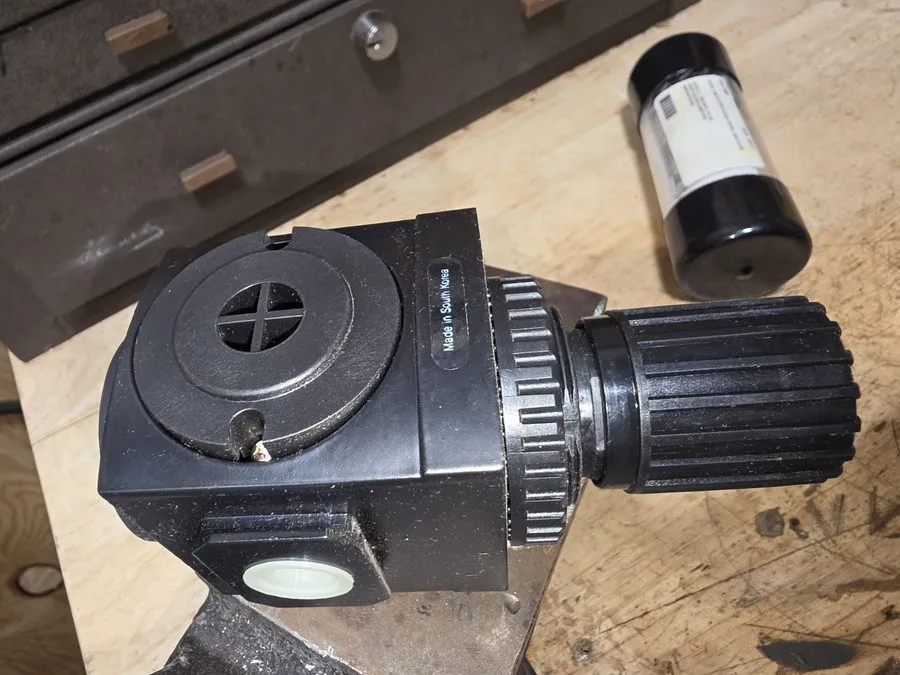 Трубопроводная арматура ARO R37341-600 Compressed Air Pressure Regulator 1/2 in — фото лота 1