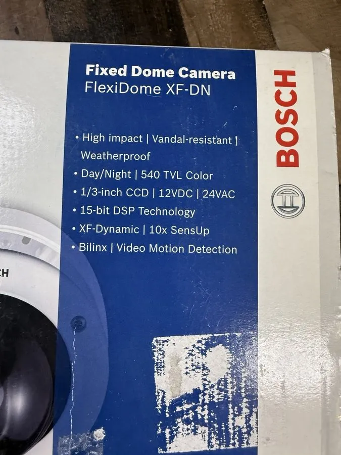 Камера BOSCH VDC-485V03-20S Indoor FlexiDome XF NTSC Day/Night Camera CCTV Surfa — фото лота 1