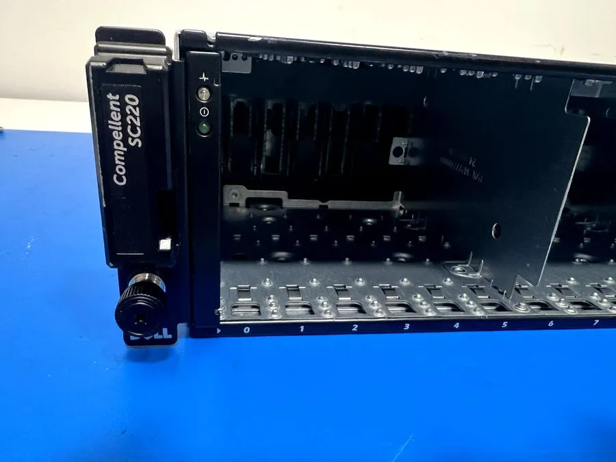 Блок питания Dell Compellent SC220 Direct Attached Storage Shelf 2x 0TW47 Contro