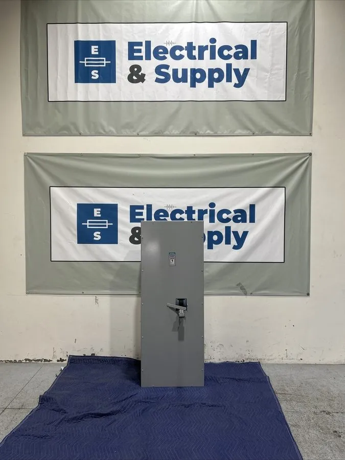 Автоматический выключатель Siemens Breaker 3VA5580-5EC36-0AA0 3 POLE 800 AMP 3VA