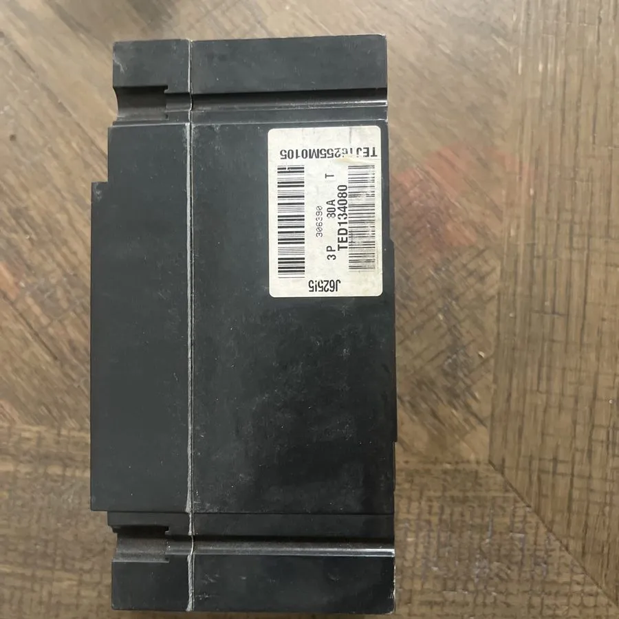 Автоматический выключатель GE TED134080 Circuit Breaker 80A 3P 480V AC 250V DC — фото лота 1