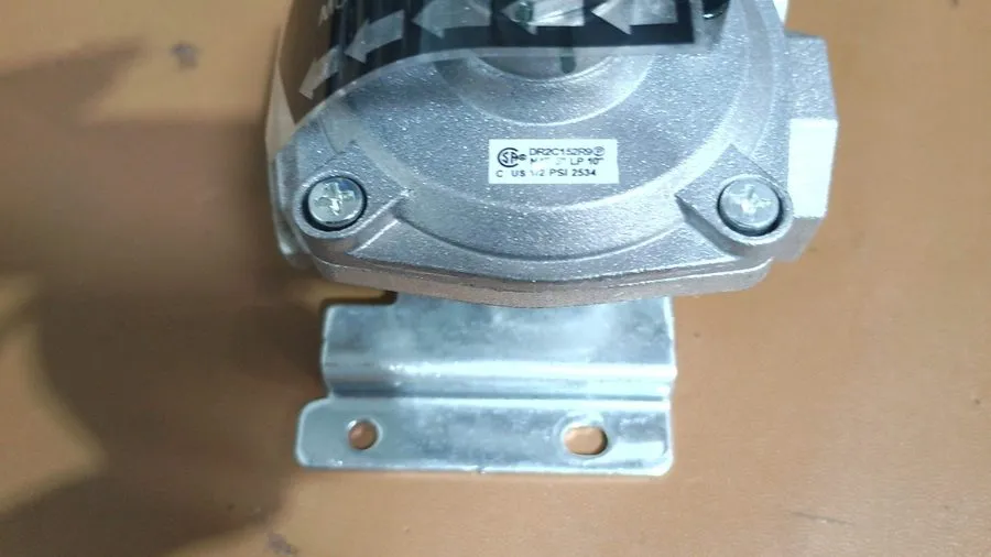 Трубопроводная арматура LG AMP30000002 RANGE OVEN PRESSURE REGULATOR