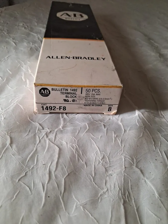 Клеммная колодка ALLEN BRADLEY 1492 F8 TERMINAL BLOCK, DIN RAIL MOUNT,WHITE, 2Bo — фото лота 2