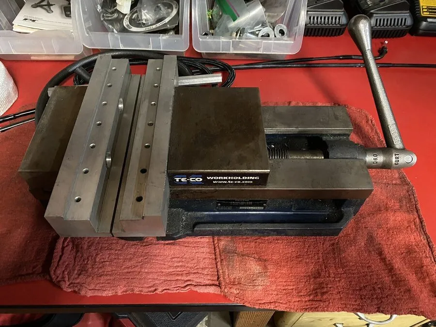 Режущий инструмент TE-CO Machine Vise Single Station 5.94" Jaw Width 9" Jaw Open