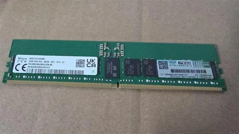 Модуль памяти HPE P64706-B21 32GB DDR5-5600MHz ECC RDIMM 2Rx8 RAM P53626-0A1 P65
