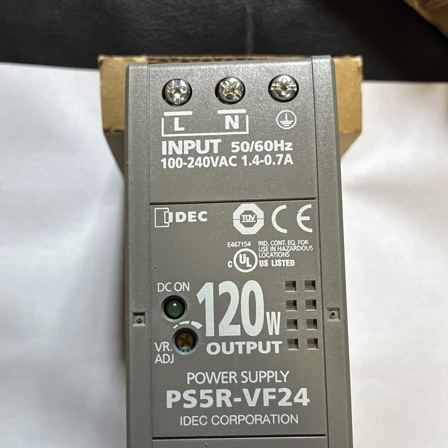 Блок питания IDEC PS5R-VF24 120W 24VDC 5A DIN Rail Power Supply Universal Input