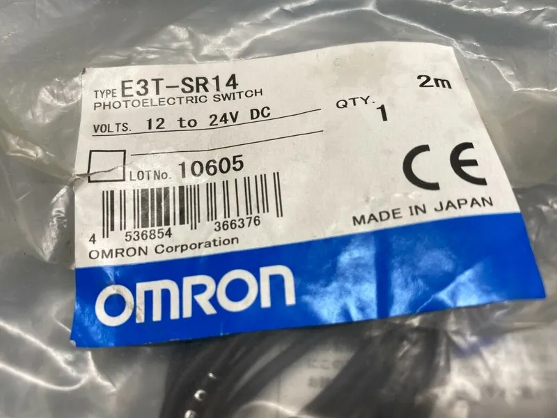 Фотоэлектрический датчик Omron E3T-SR14 Photoelectric Switch Sensor 2m 24V