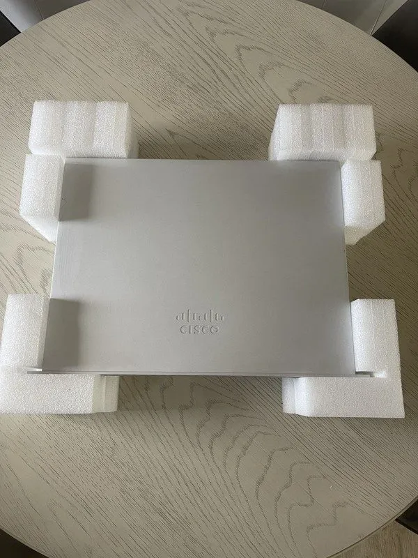 Коммутатор Cisco Meraki (MS225-48FP) 48-Port Gigabit PoE+ Switch 740W Unclaimed