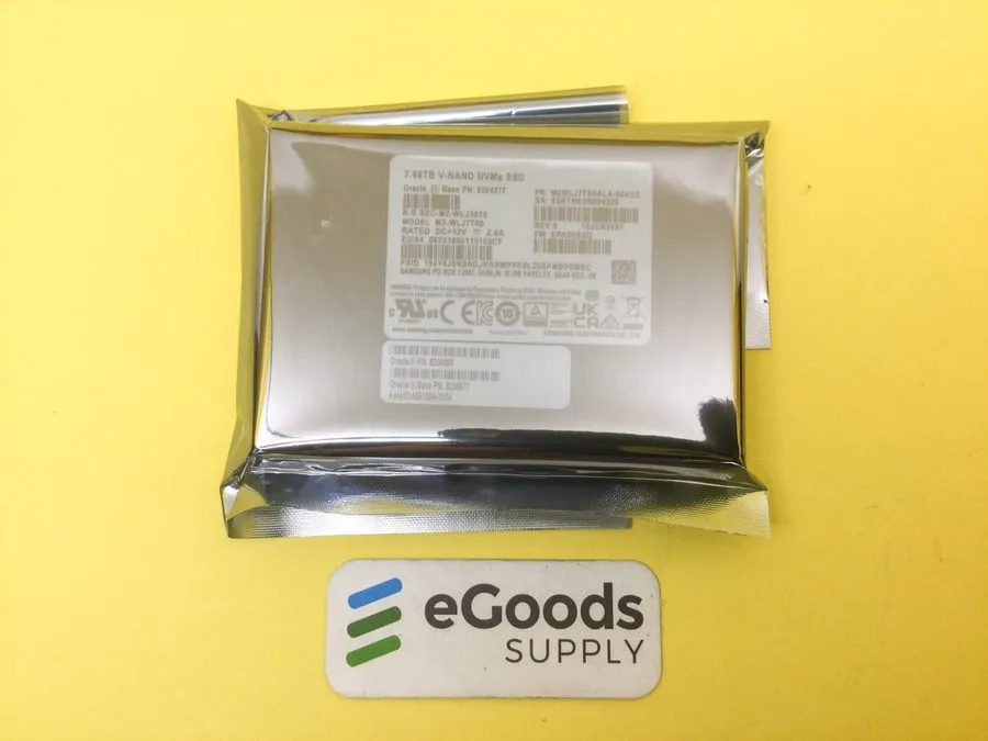 SSD-накопитель 7.68TB Samsung PM1733 SSD DELL 0Y27TR NVME MZ-WLJ7T60 u.2 MZWLJ7T