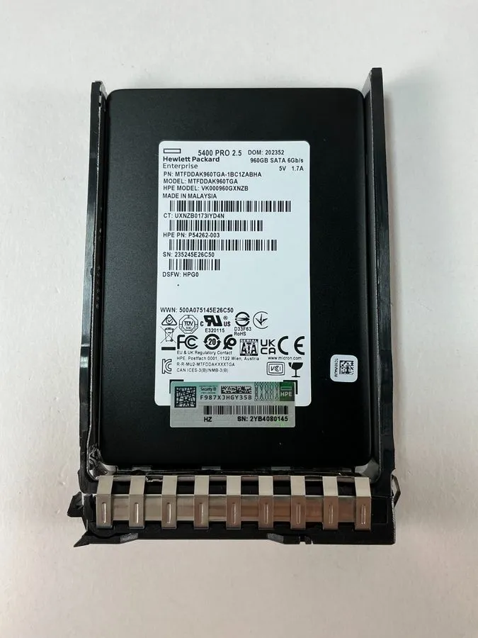 Жёсткий диск HPE 960GB P40498-B21 P41523-001 SATA 6Gb/s 2.5" SFF Gen10 Plus Soli
