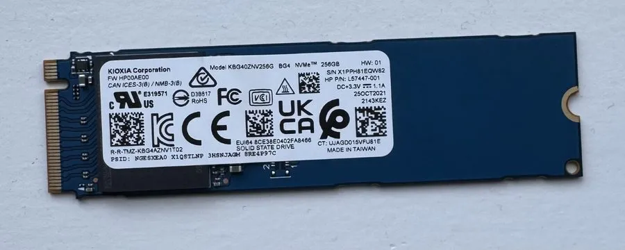 SSD-накопитель Kioxia BG4 256GB NVMe SSD Solid State Drive KBG40ZNV256G