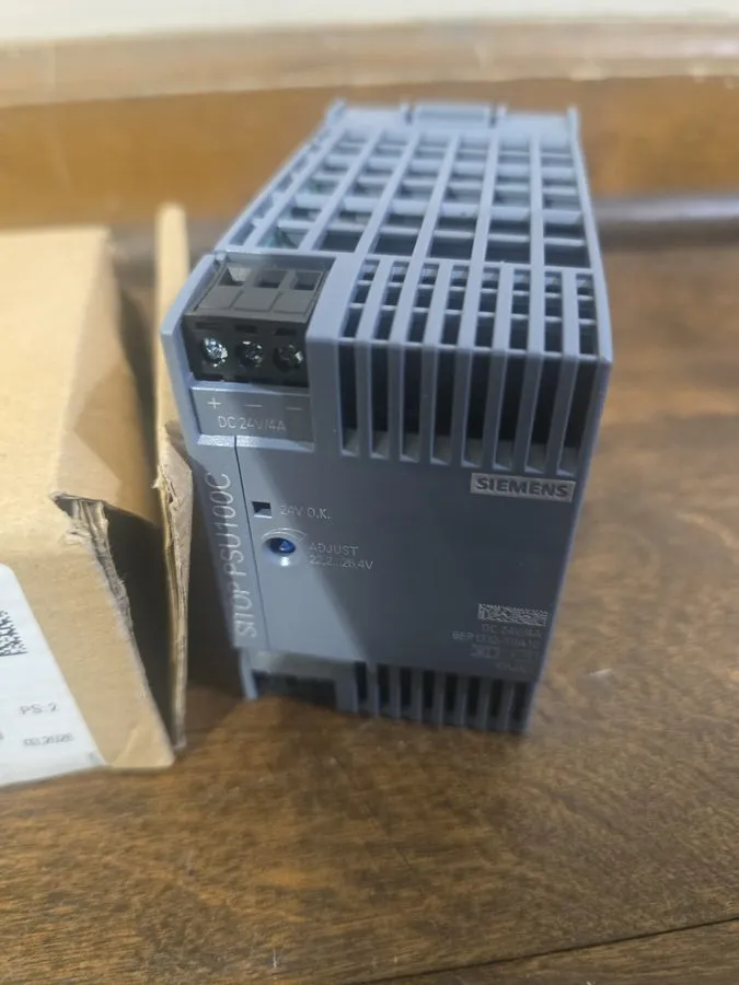 Блок питания Siemens 6EP1332-5BA10 SITOP PSU100C 24VDC 4A DIN Rail Power Supply