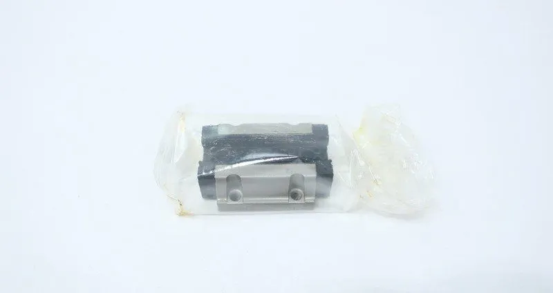 Линейная направляющая THK SHS15C1SSC1(GK) BLOCK Linear Bearing Block FNFP