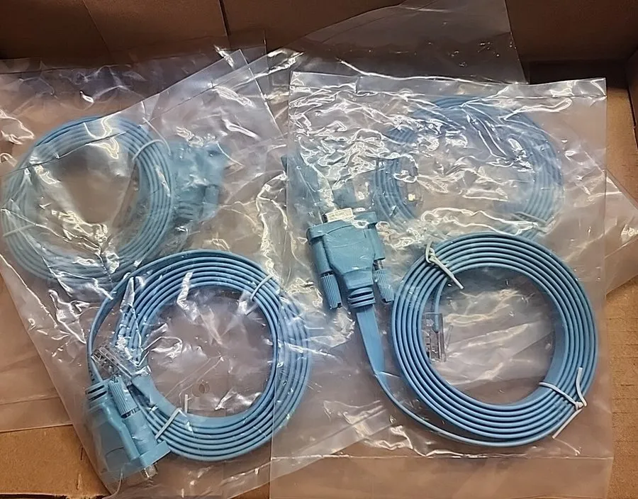 Маршрутизатор Cisco Console Cable RJ45 DB9 Serial Router / Switch 72-3383-01