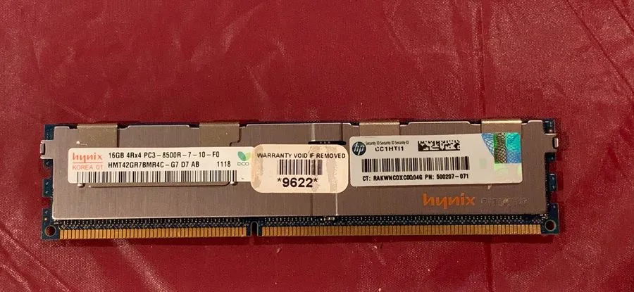 Модуль памяти HP Hynix 16GB PC3-8500R 4Rx4 DDR3 Server RAM HMT42GR7BMR4C-G7 5002
