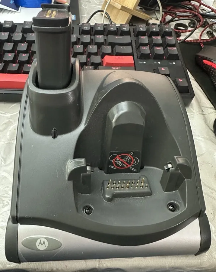 Терминал сбора данных 2 Motorola/Symbol Handheld Barcode Scanner Cradle CRD9000-