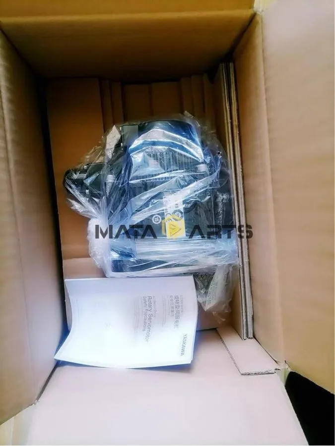 Серводвигатель YASKAWA SGMGV-44ADA61 AC SERVO MOTOR