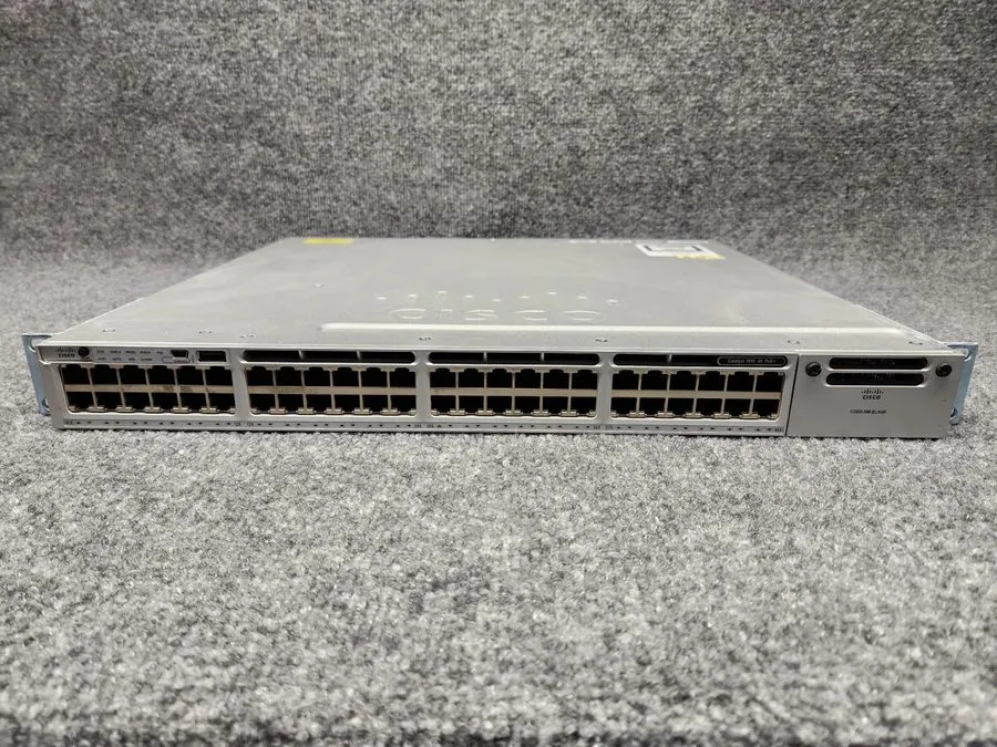 Коммутатор Cisco Catalyst 3850 48 PoE+ 48-port Gigabit Ethernet Switch WS-C35830