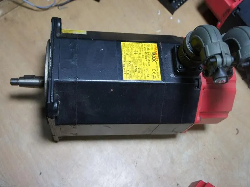Серводвигатель FANUC / A06B-0127-B088 / AC SERVO MOTOR, 1kW