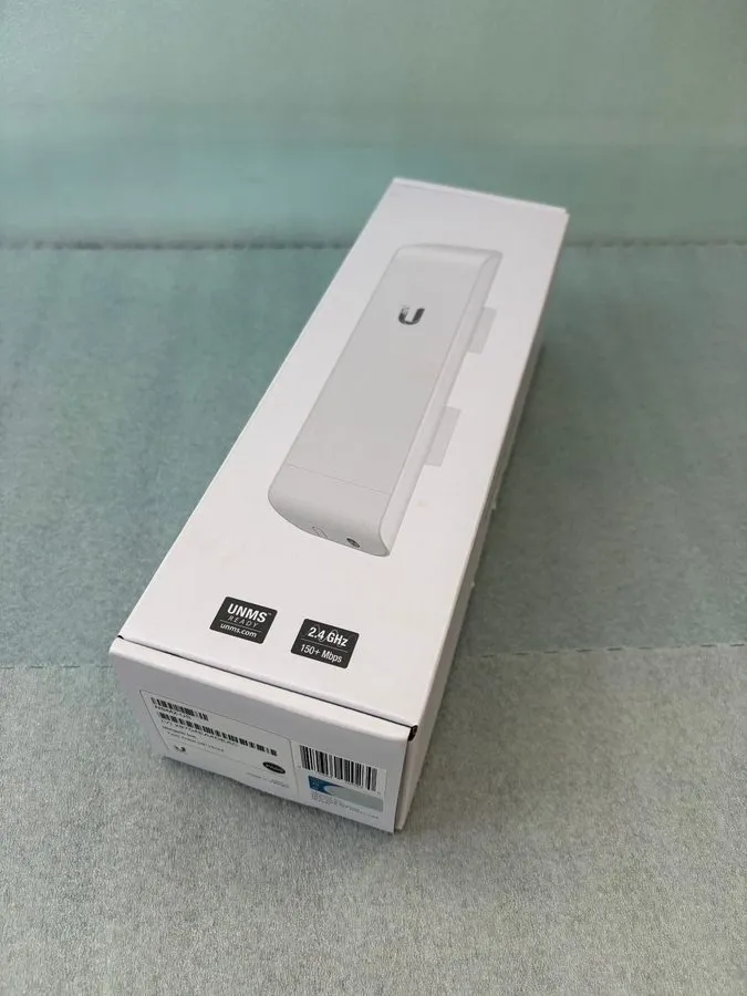 Точка доступа Wi-Fi Ubiquiti NanoStation M2 2.4 GHz Wireless Access Point/Bridge — фото лота 1