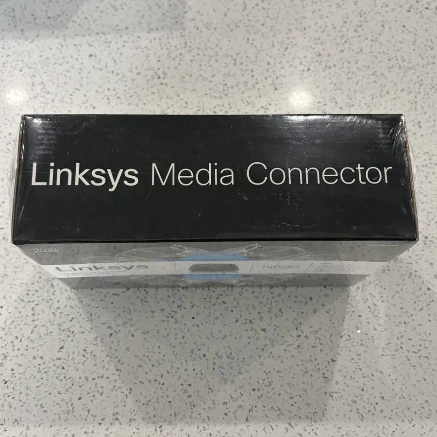 Коммутатор CISCO LINKSYS (WES610N) 4-PORT SWITCH DUAL BAND ENTERTAINMENT BRIDGE — фото лота 2