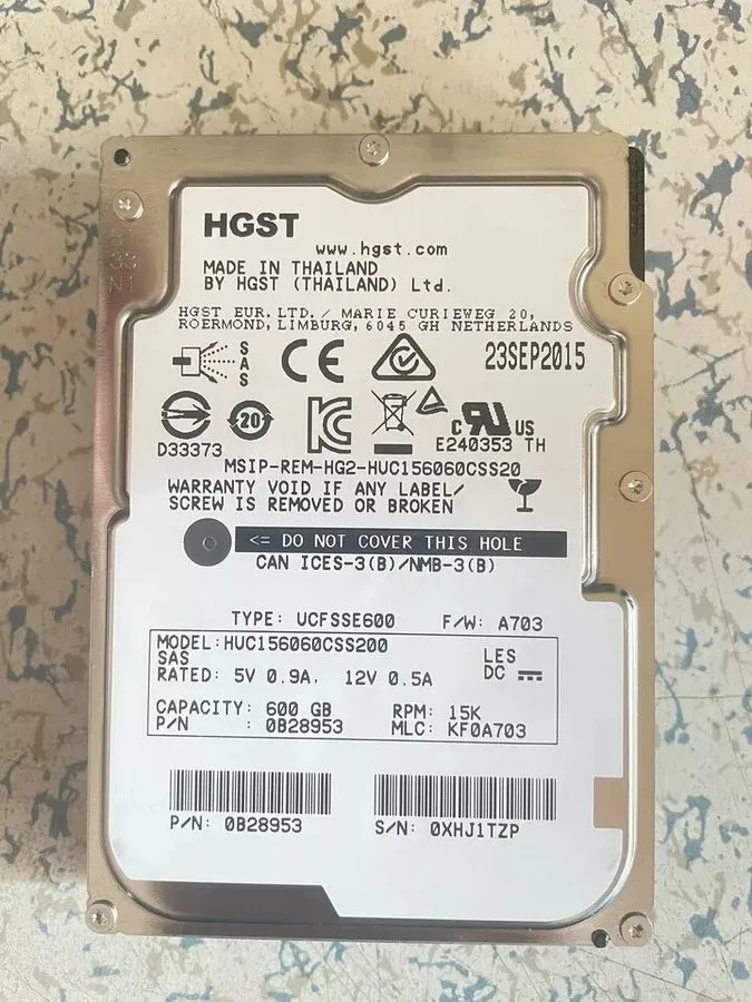 Жёсткий диск 0B28953 Hitachi 600GB 15K RPM 12Gbps 2.5" SAS HDD Hard Drive HUC156