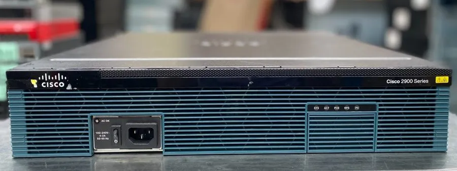 Маршрутизатор Cisco 2921/K9 3-Port Gigabit Integrated Services Router ISR