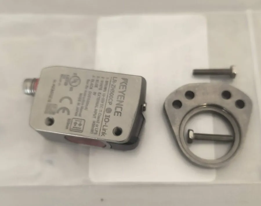 Датчик LRZH500CP Keyence Laser Sensor