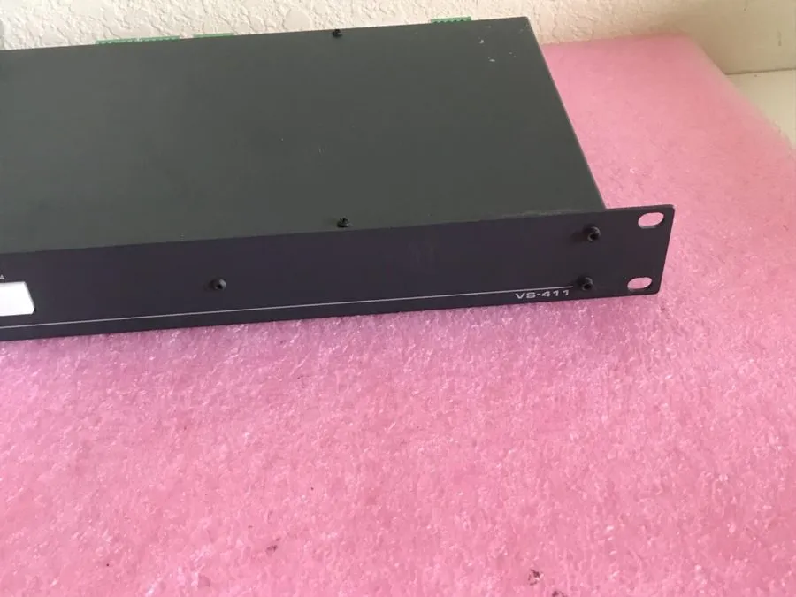 Видеокоммутатор Kramer VS-411 4x1 Vertical interval Switcher