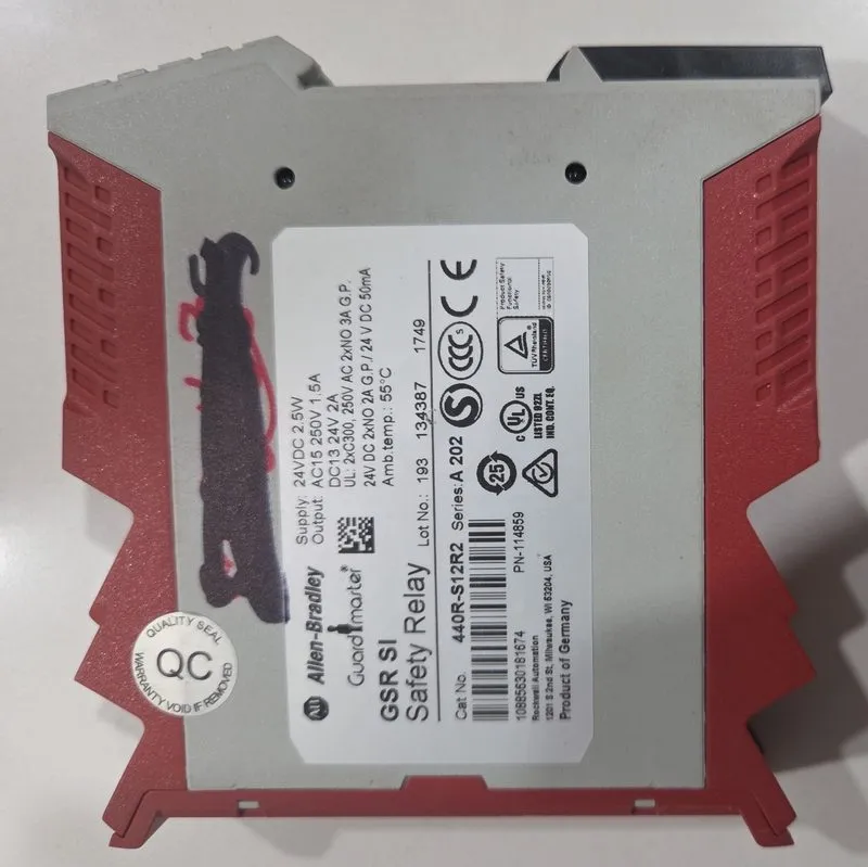 Реле безопасности 440R-S12R2 Allen Bradley Guardmaster Single Input Safety Relay — фото лота 2