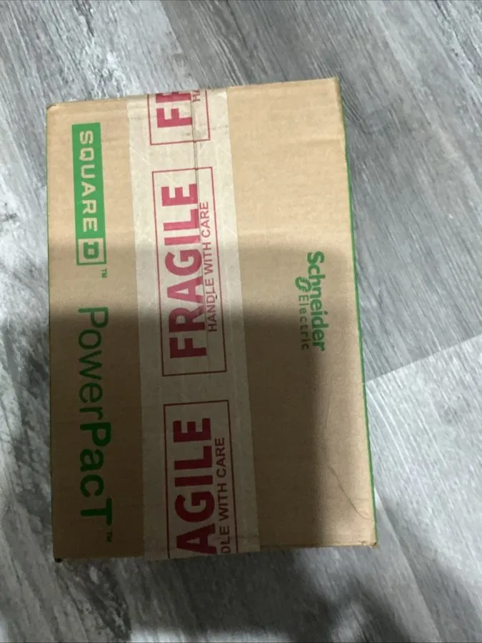 Автоматический выключатель Square D PowerPact B Frame I-Line Circuit Breaker BGA