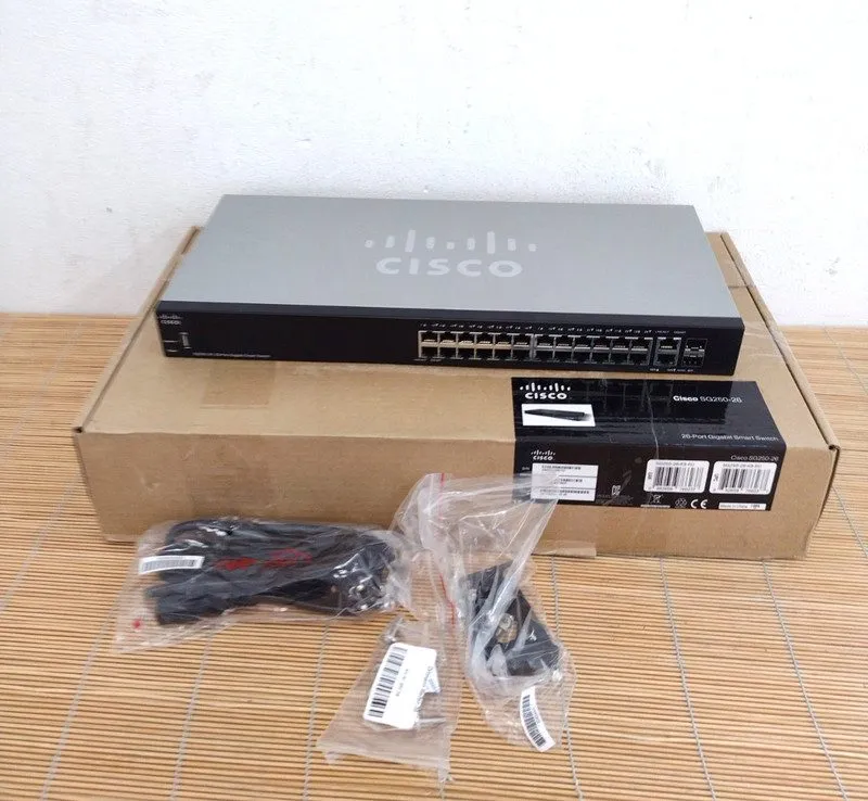 Коммутатор Cisco SG250-26-K9 24 10/100/1000 ports 2 combo ports Ethernet switch 