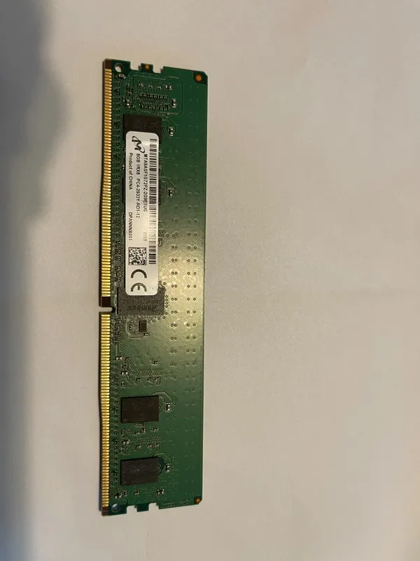 Модуль памяти 20x Micron MTA9ASF1G72PZ-2G9E1 8GB DDR4-2933 Reg ECC RDIMM RAM 1Rx