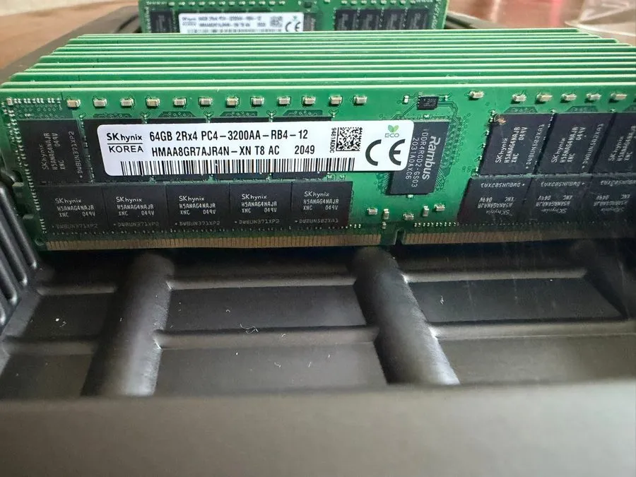 Модуль памяти 2x HMAA8GR7AJR4N-XN HYNIX 64GB 2RX4 PC4-3200AA DDR4-3200MHz ECC RD